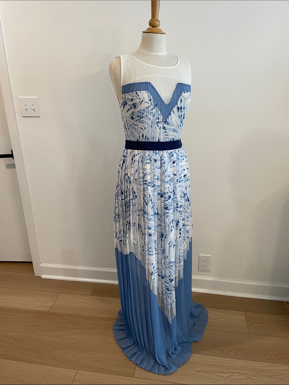 BCBG White and Blue High-Low Pleated Maxi Dress